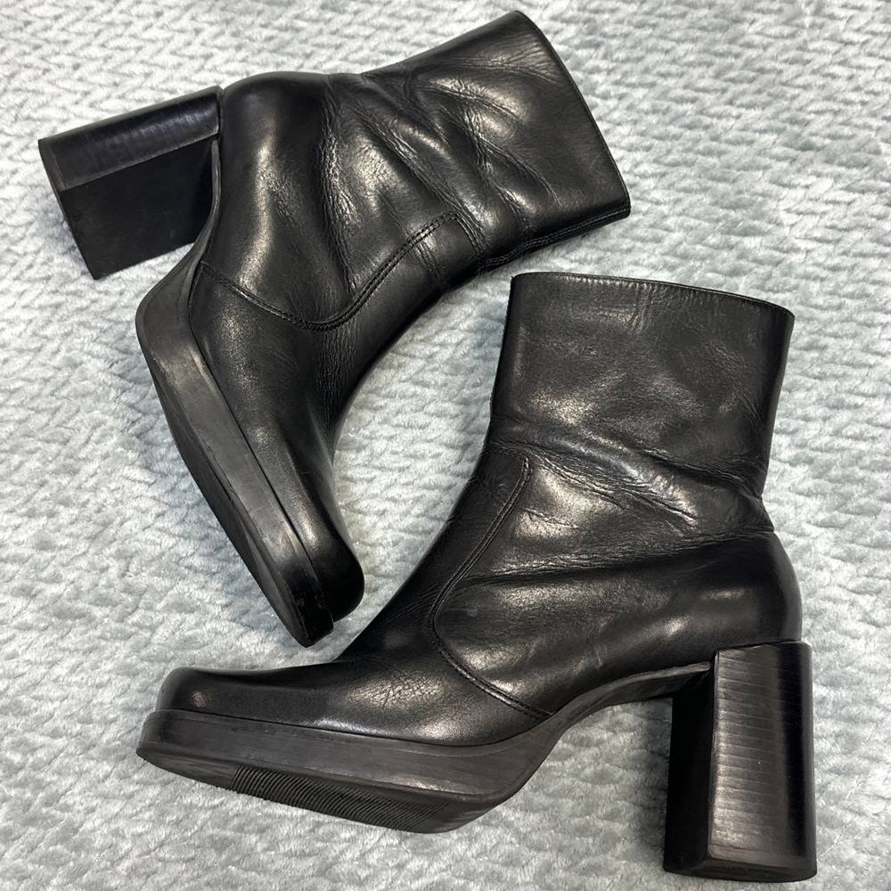 Bass Juliette Boots Women 7.5 Leather Square Toe Y2K Block Heel Zip Up Goth